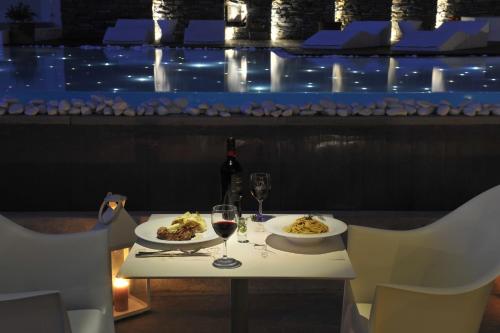 Facilities, Hotel Senia - Onar Hotels Collection in Paros Island