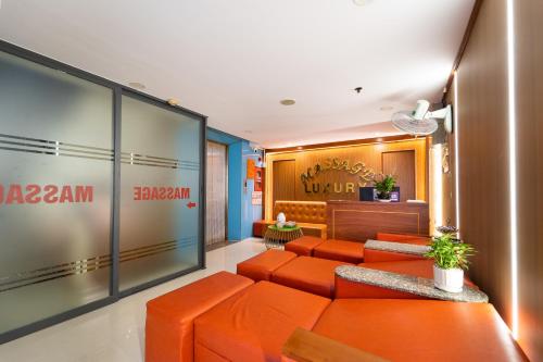 Spa, LUXURY HOTEL HAU GIANG in District 6