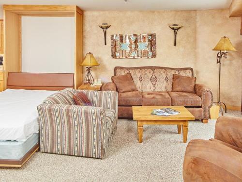 Shoshone Condo 1957 in Big Sky, USA