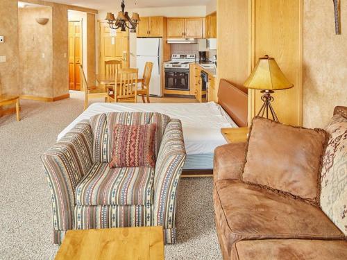Shoshone Condo 1957 in Big Sky, USA