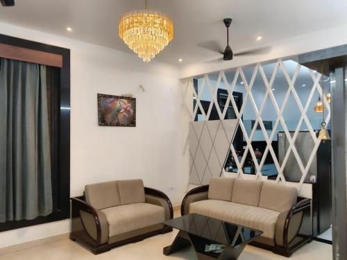 Stripes & Stays Luxury 4BHK Villa With Terrace