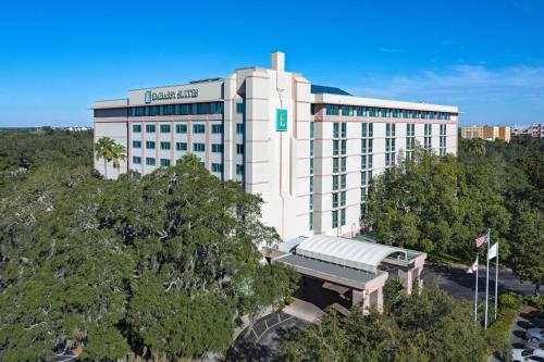 Embassy Suites by Hilton Tampa USF Near Busch Gardens
