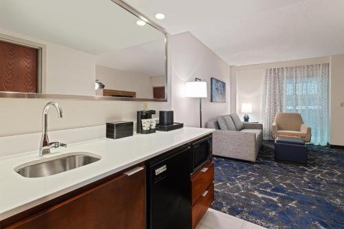 2 double beds, 1 sofa bed