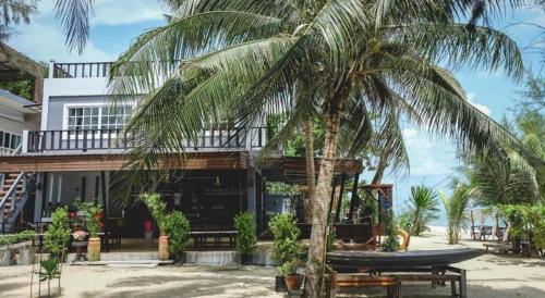 Tharadol Resort Tha Sala in Tha Sala