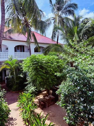 Siri Beach Lodge 2