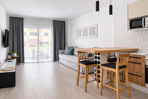 Apartment in central Los Cristianos 5