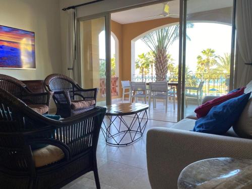 Ocean Views, Beachfront Resort, Pool & Golf
