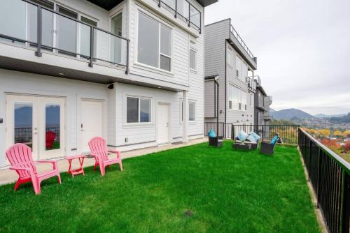Elevated Horizon Retreat - Alpine in Chilliwack (BC)