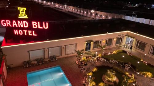 Grand Blu Hotel