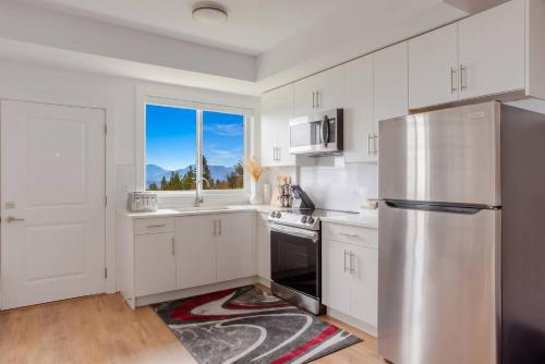 Elevated Horizon Retreat - Alpine in Chilliwack (BC)
