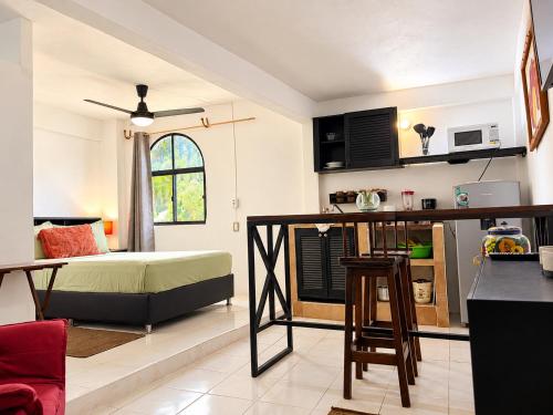 Walkable Romantic Zone Studio Near Beach