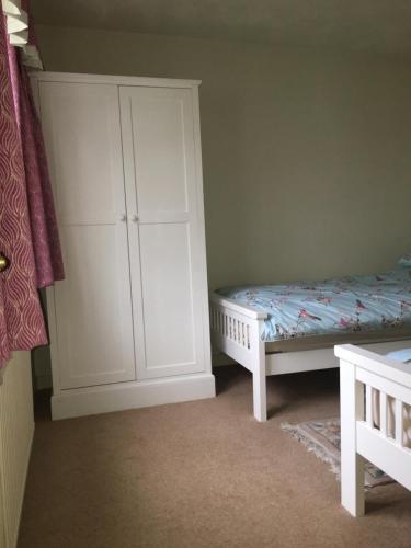 Fir Tree Cottage - image 4