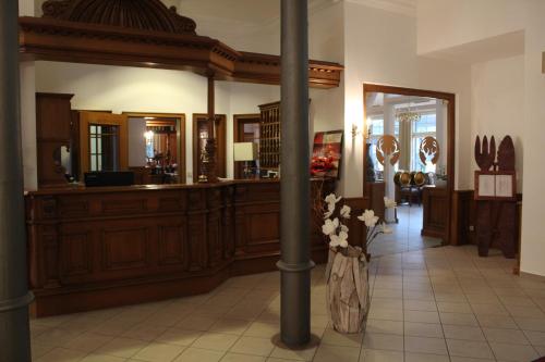 Lobby, Parkhotel Forsthaus in Tharandt