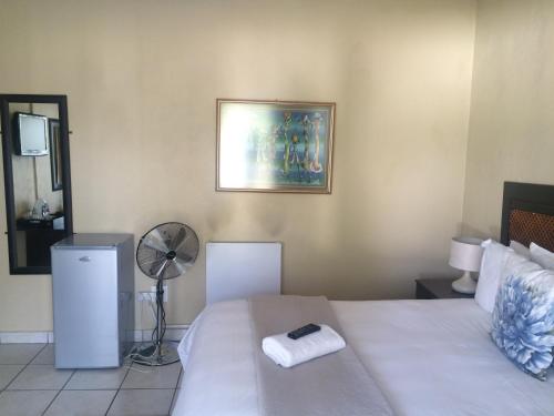 Mcbest Guest House Ideally located in the Ermelo area, Mcbest Guest House promises a relaxing and wonderful visit. The property features a wide range of facilities to make your stay a pleasant experience. Service-minded