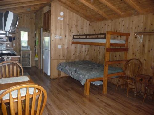 Pio Pico Camping Resort Studio Cabin 10 thumb 2