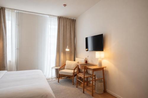 hotel photo