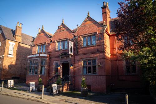 . The Bear Tattenhall