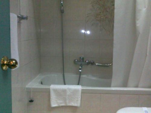 King Hotel Guvenlik - image 7