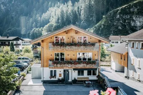 Pension Alpenblick in Steeg, Österreich