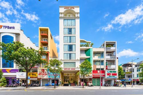 Exterior view, LUXURY HOTEL HAU GIANG in District 6