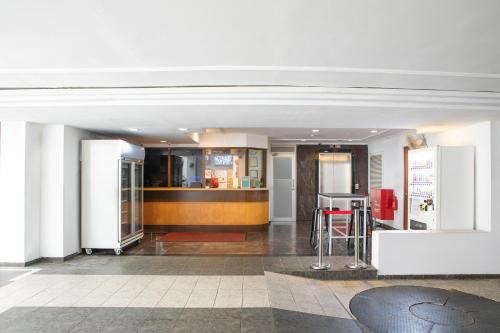 New Orchid Hotel near Rower's Bay