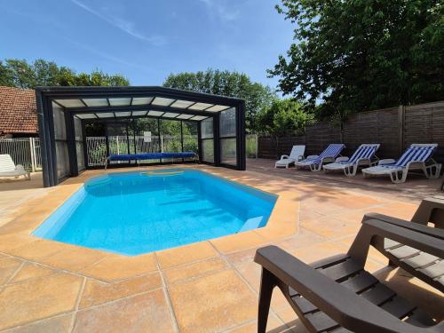 Le Moulin Ardennais 26 pers piscine