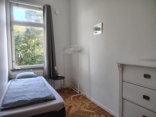 1 twin bed