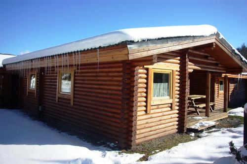 Canadian Chalet (4 Adults)