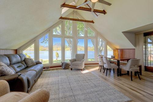 Lakefront St Marys Getaway w/ Boat Dock + Fire Pit
