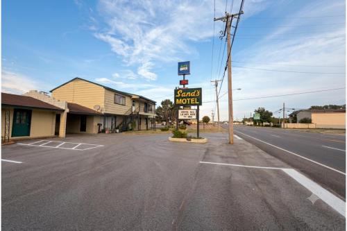 Sands Motel West Helena US 49 AR