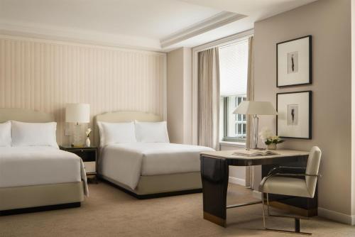 2 double beds