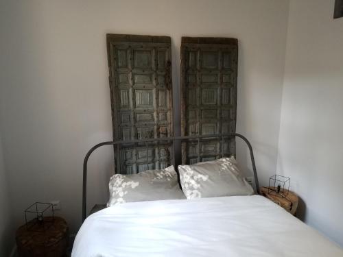 Kolonaki Deco Apartment - image 13