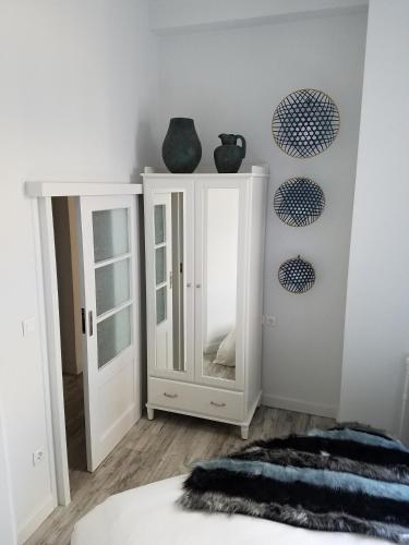 Kolonaki Deco Apartment - image 10