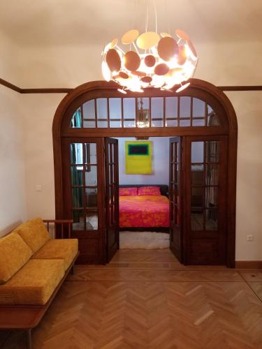 Kolonaki Deco Apartment - image 9