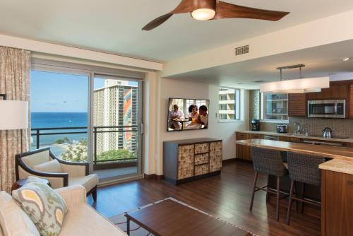 2 bedrooms, 3 beds