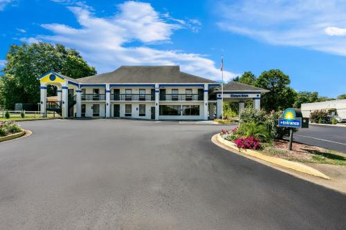 Days Inn by Wyndham Elberton