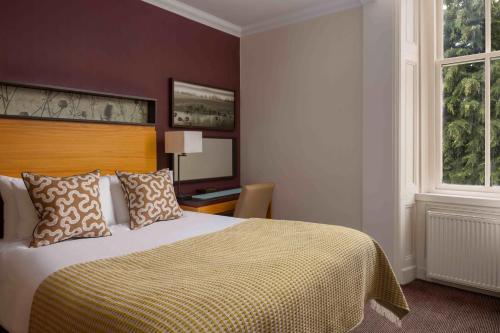 1 double bed