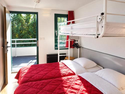 Première Classe Lille Sud Henin Beaumont - Hôtel - Noyelles-Godault