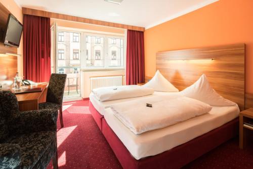 Hotel Isartor - image 2