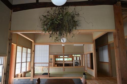 陽と庭と土間と 一棟貸しお宿 サウナ 愛犬と過ごす 居庵iori-ori合awai