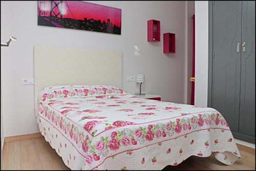 Apartamento cerca Playa Bateles - image 6