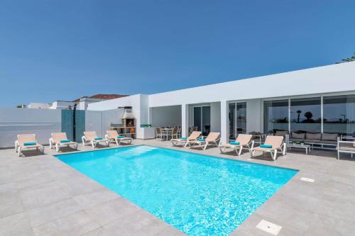 Villa Aqualava 2 by Villa Plus