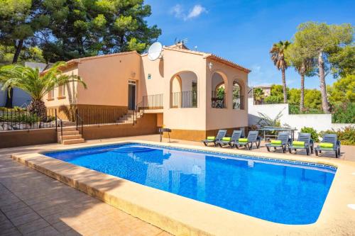 Villa Encina by Villa Plus