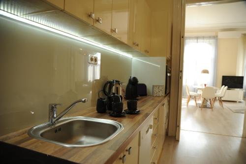 BudapestEasyFlat Basilica Lux, Budapest (foto 7)
