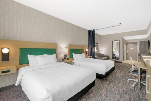 1 queen bed