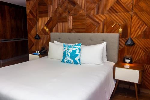1 king bed