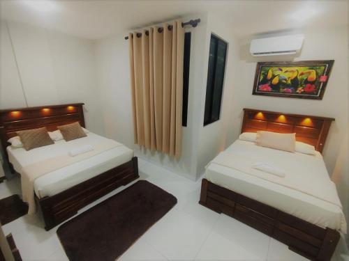 Full Equipado con 2 camas, Piscina y Terraza con Vista a la ciudad