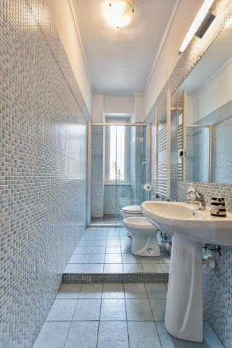 Apartment Silvia-Metro Rivoli&Free Private Parking, Turin (photo 4)