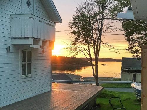 . 4 star holiday home in Bjarkøy