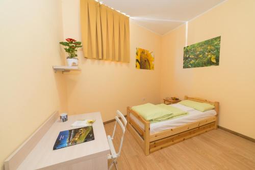 Hostel L'Ost - Ostello di Grumes - main image